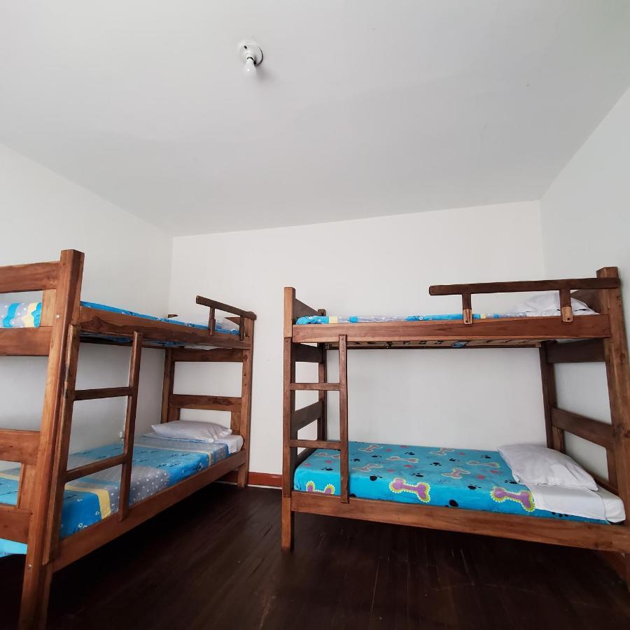 Hostal CQ Chapinero Bogotá Esterno foto