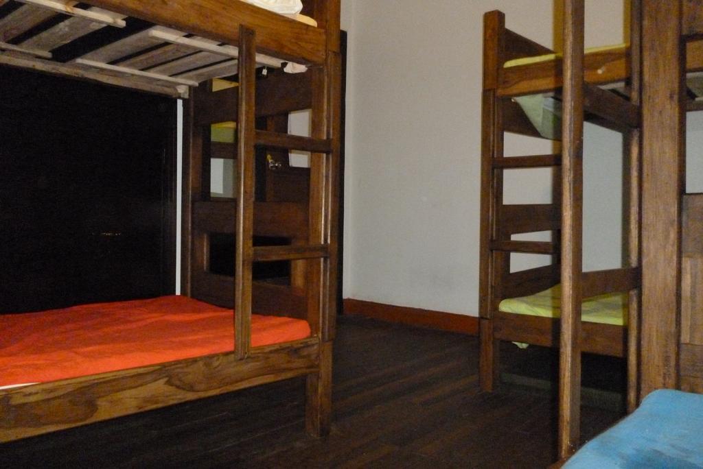 Hostal CQ Chapinero Bogotá Esterno foto