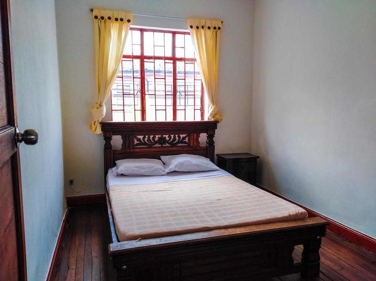 Hostal CQ Chapinero Bogotá Esterno foto