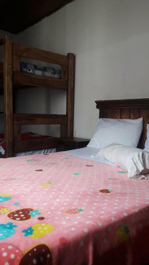 Hostal CQ Chapinero Bogotá Esterno foto
